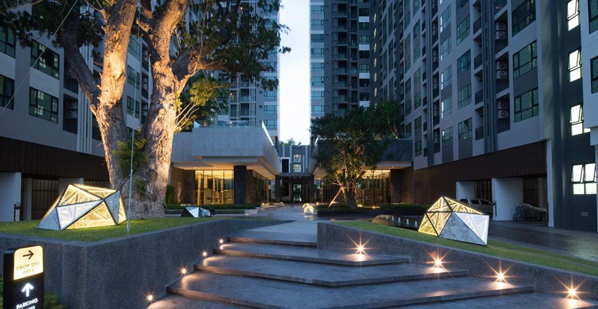 The Base Central Pattaya By Adam Exterior foto
