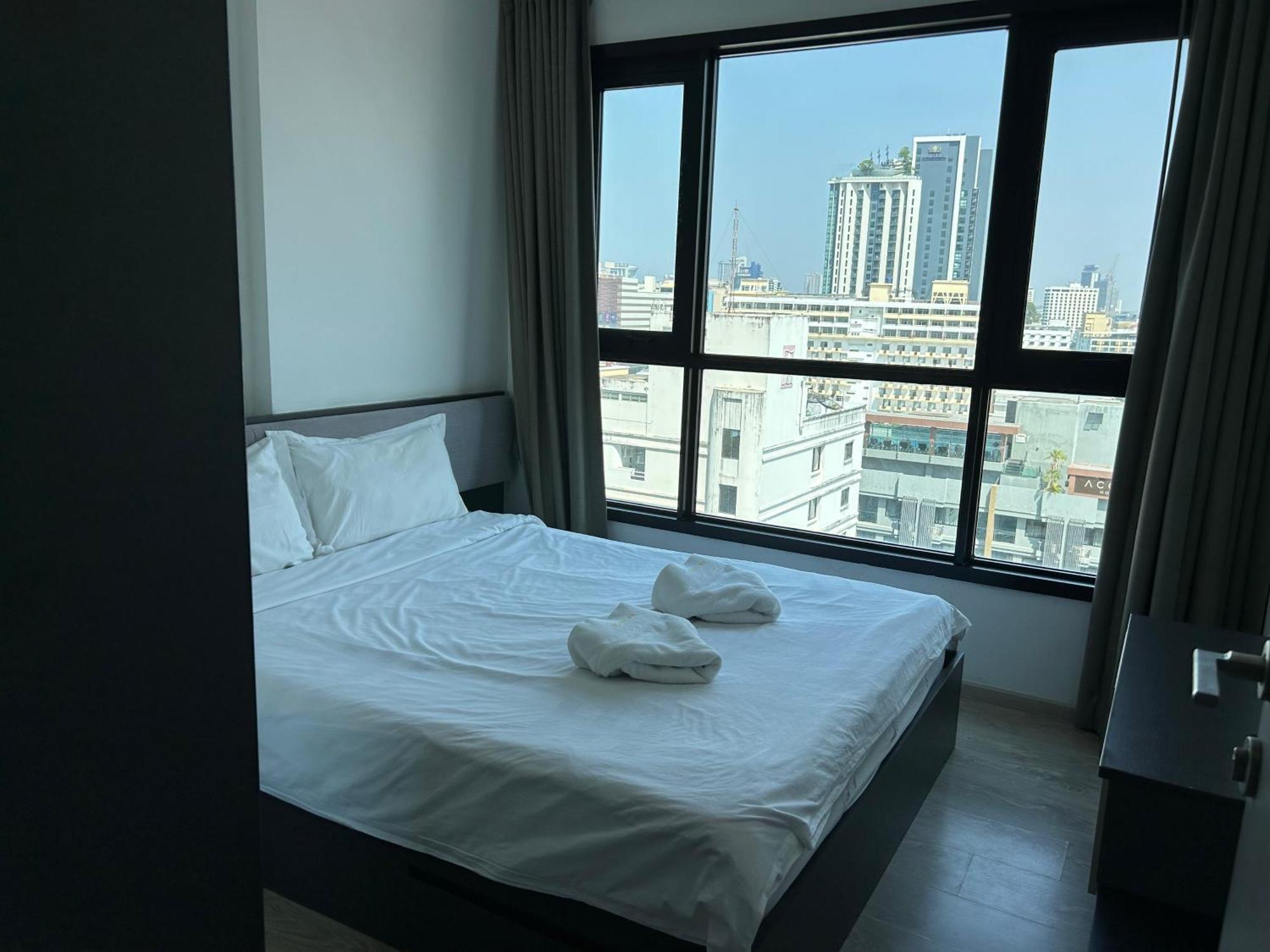 The Base Central Pattaya By Adam Exterior foto